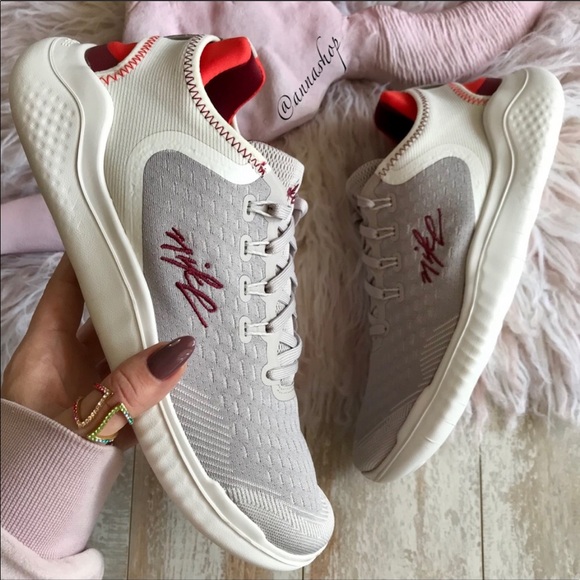 Nike Shoes - NWT Nike Free RN Rare